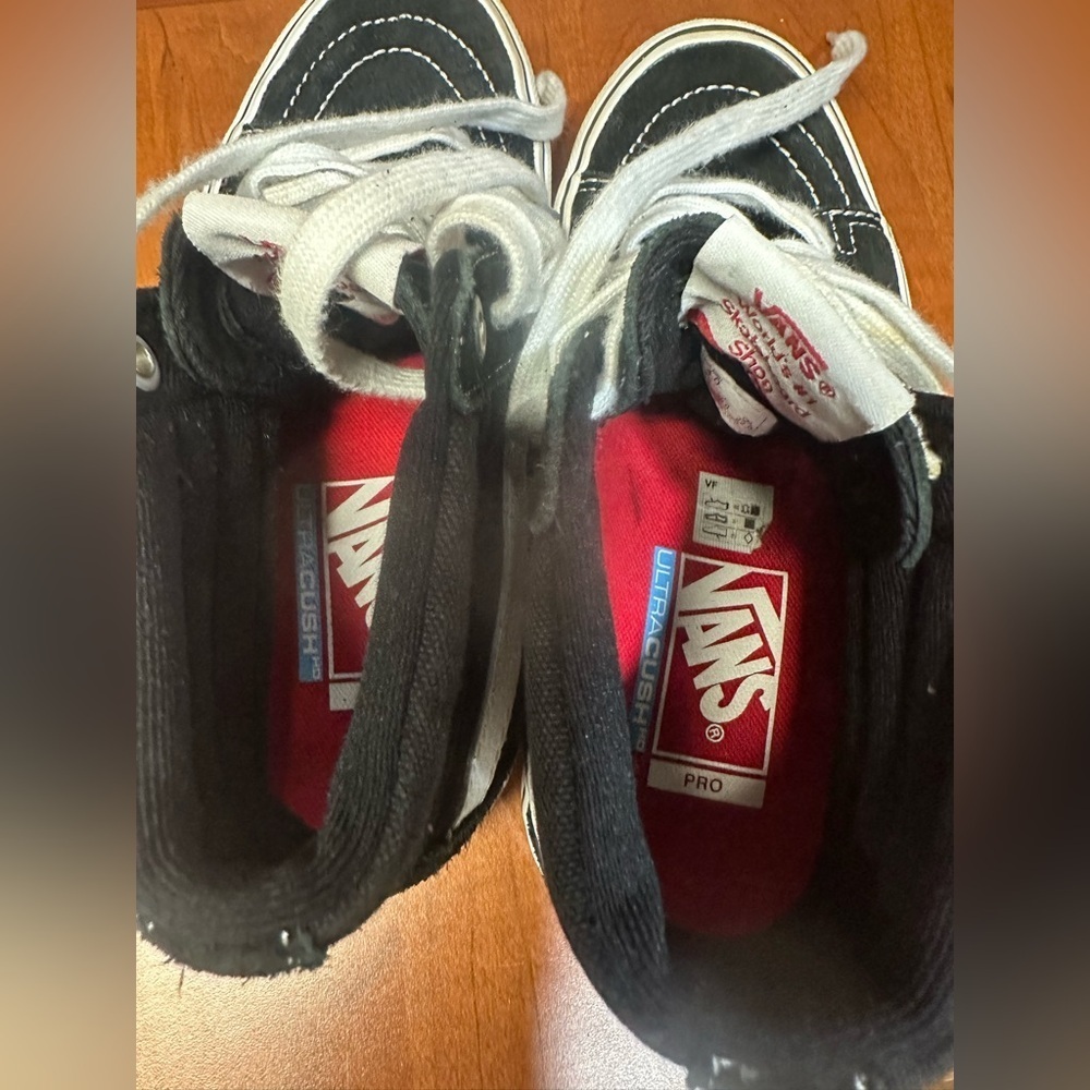 Vans Black and White High-Tops with Red Accents - Picture 4 of 7